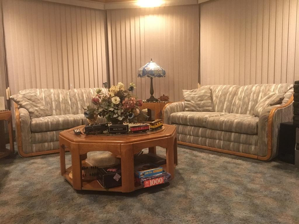 Red Barn Village Bed & Breakfast Clarks Summit ภายนอก รูปภาพ