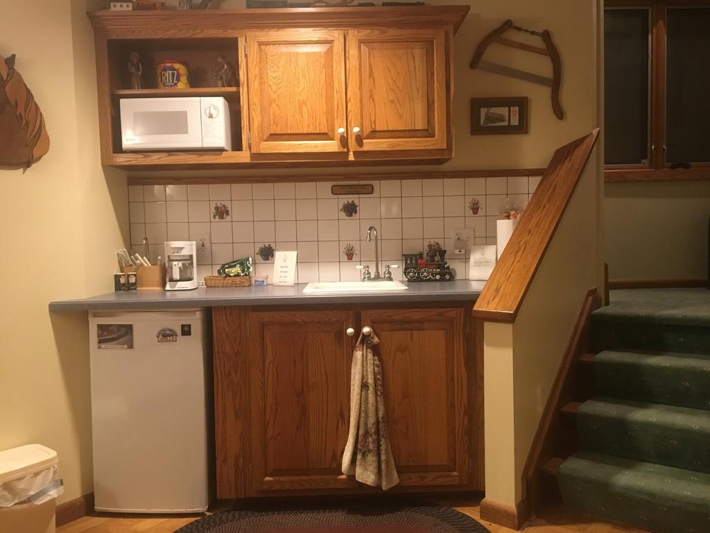 Red Barn Village Bed & Breakfast Clarks Summit ภายนอก รูปภาพ
